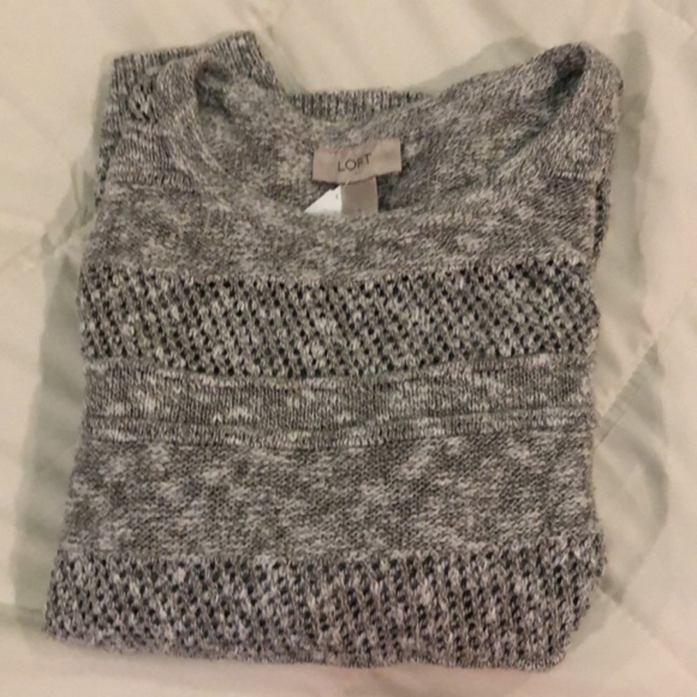 LOFT Grey Knit Crew Neck Sweater - Size Small